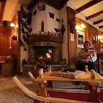 Tivet Otel 3*