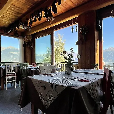 Tivet Hotell