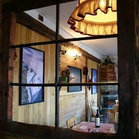 Tivet Otel