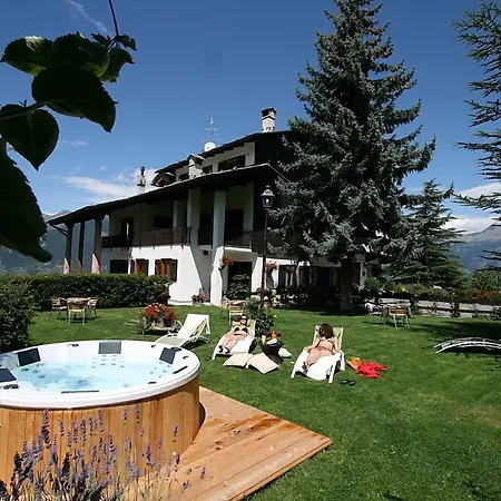 Tivet Hotell
